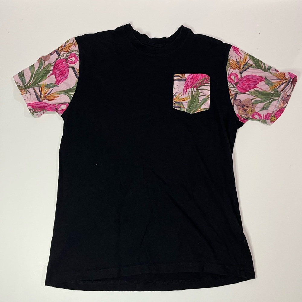 Black L Boys Tee shirt w/ pocket